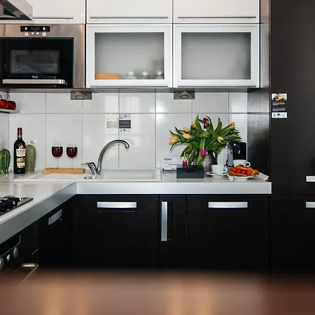 Maya's Flats & - Old Town Piwna Appartement