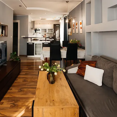 Maya's Flats & - Old Town Piwna Appartement