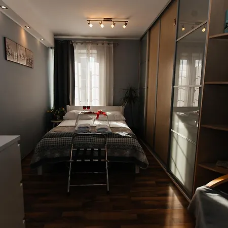 Maya's Flats & - Old Town Piwna *