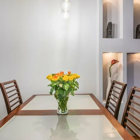 דירה Maya's Flats & - Old Town Piwna גדנסק