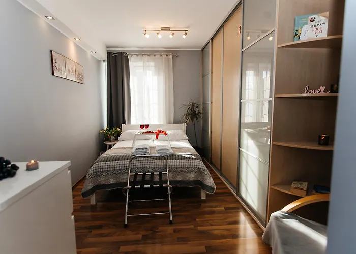 Maya's Flats & - Old Town Piwna