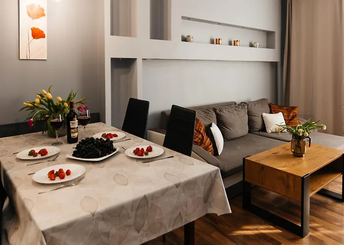 Maya's Flats & - Old Town Piwna * Gdansk